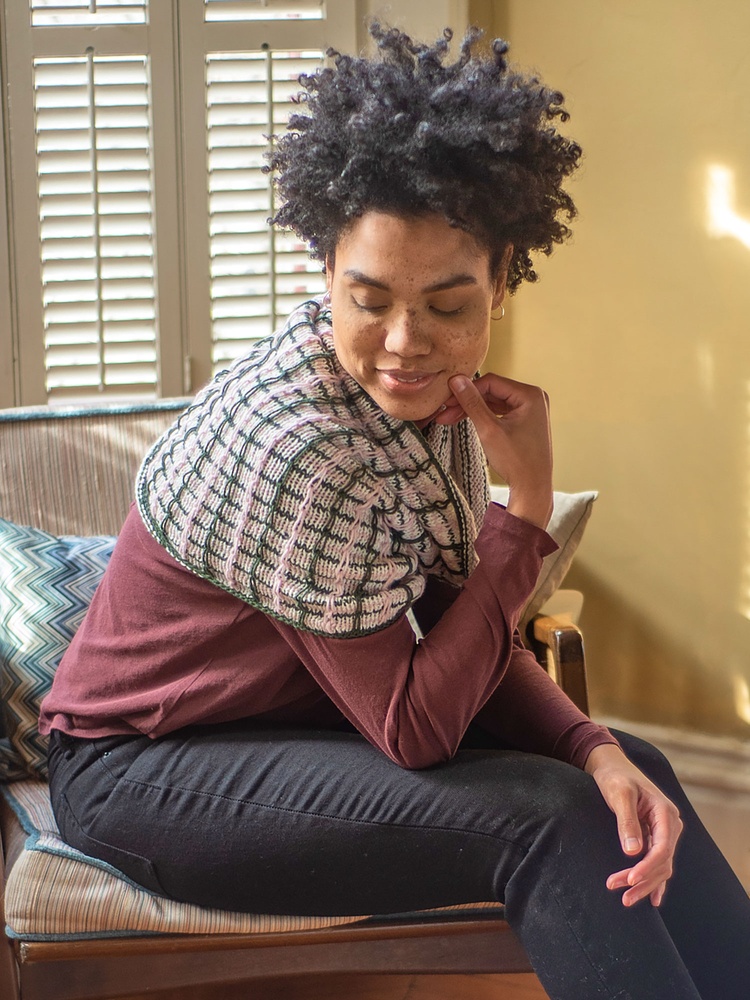 Lowri | KnitPicks.com