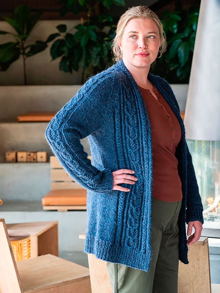 Aidez 2.0 Pattern - Classic Sweater with a Twist