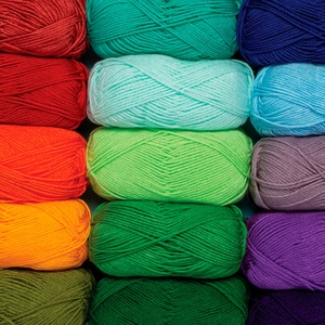 Brava Worsted Value Packs