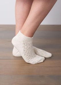 Cardamine Socks Pattern, Holli Yeoh