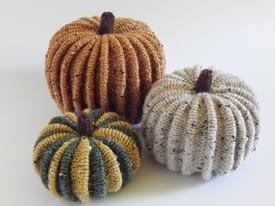 Welted Gourd and Pumpkin Set - knitting pattern