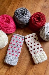 Floating Hearts Fingerless Mittens - knitting pattern