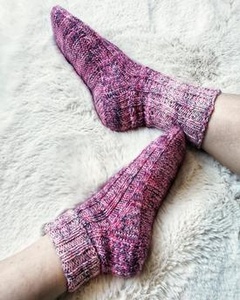 DK Faded Princess Socks - knitting pattern
