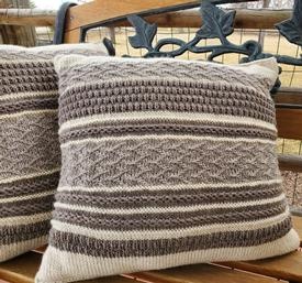 Fencelines Pillow - knitting pattern