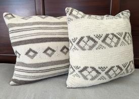 Earthy Pillows - knitting pattern