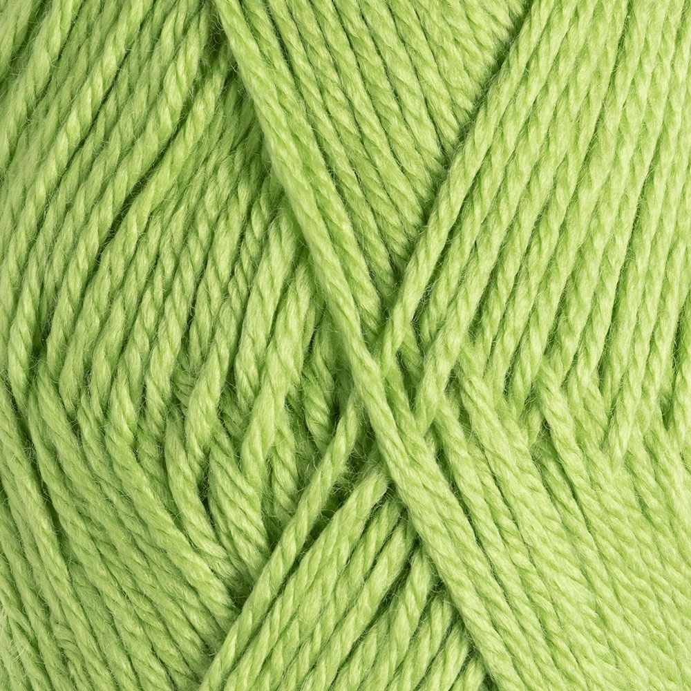 Premium Mighty stitch White Yarn for Knitting & Crochet - KnitPicks
