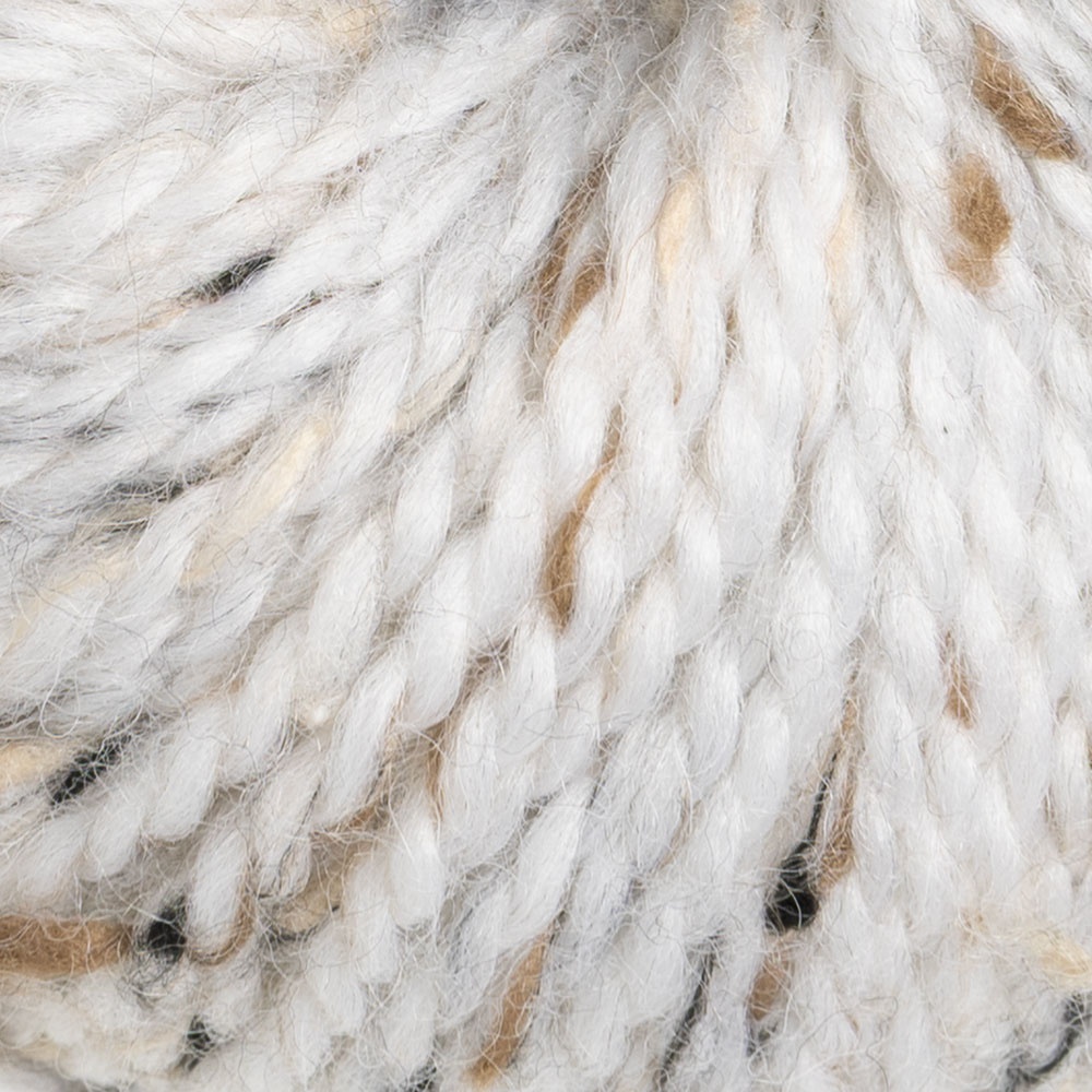 Snowbank – DK Weight Yarn