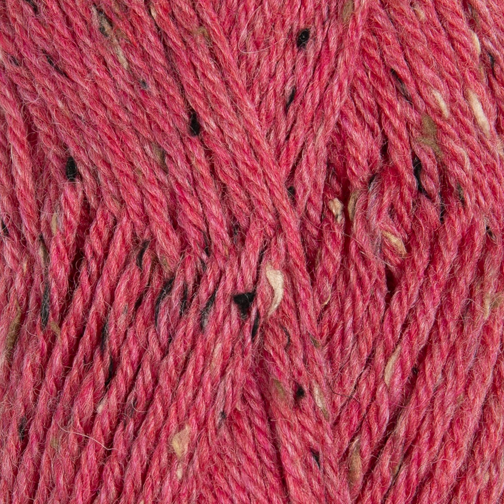 Square Dance Heather Yarn - Soft, Elegant Shade for Knits