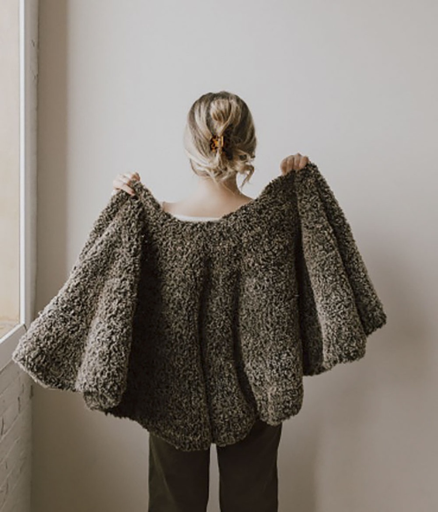 Modern Crochet Sweaters: 20 Chic Designs for Everyday Wear