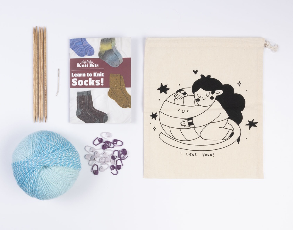 10 Modern Sock Knitting Kits for Beginners (Hand-Picked)