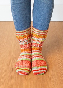 Extra Frosting Socks - knitting pattern