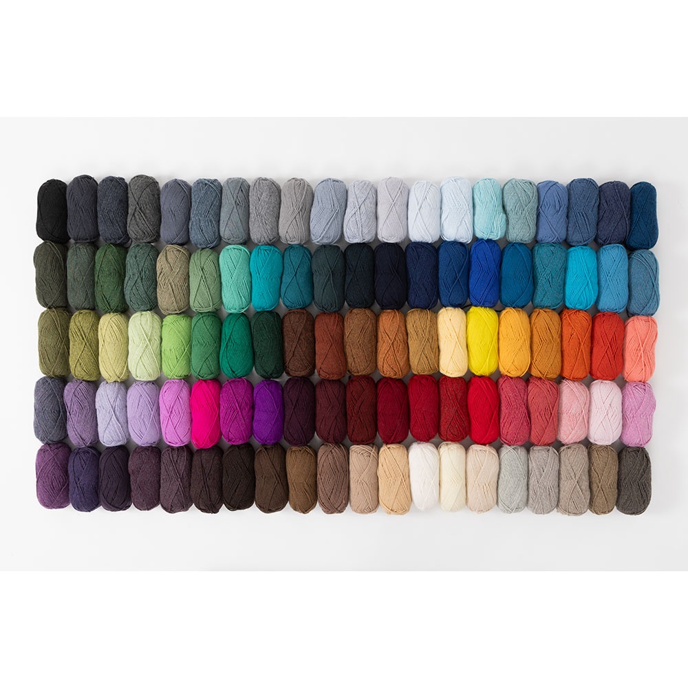 Sale Clearance Yarns Not Scrap Yarn 100's of Yards 