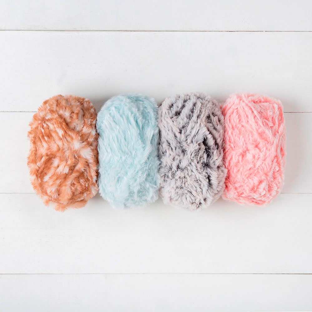 Fable Fur Yarn in 15 Colors