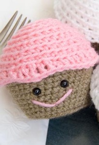 Amigurumi Crochet Cupcake - knitting pattern