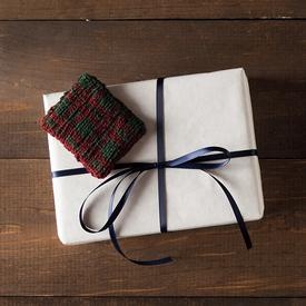 Plaid Gift Card Holder - knitting pattern