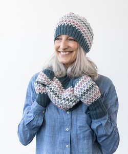 Loop-de-Loop Cowl, Hat & Mittens - knitting pattern