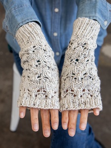 Twigs of Spring Mitts - knitting pattern