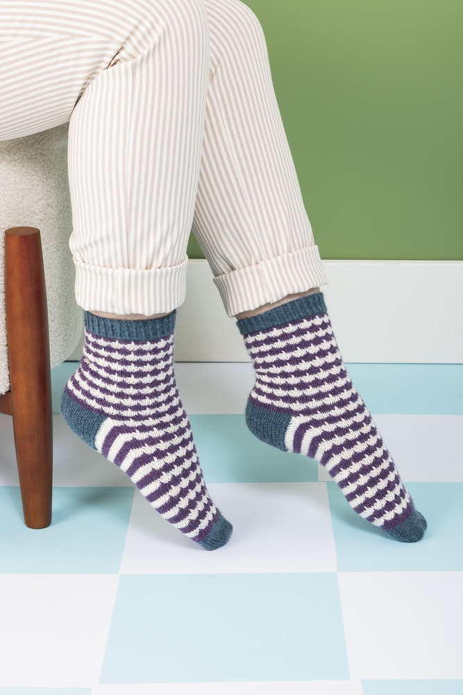 Pop Socks: Colorful Patterns eBook