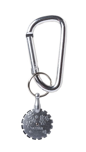 clover yarn cutter pendant in silver and gold colors