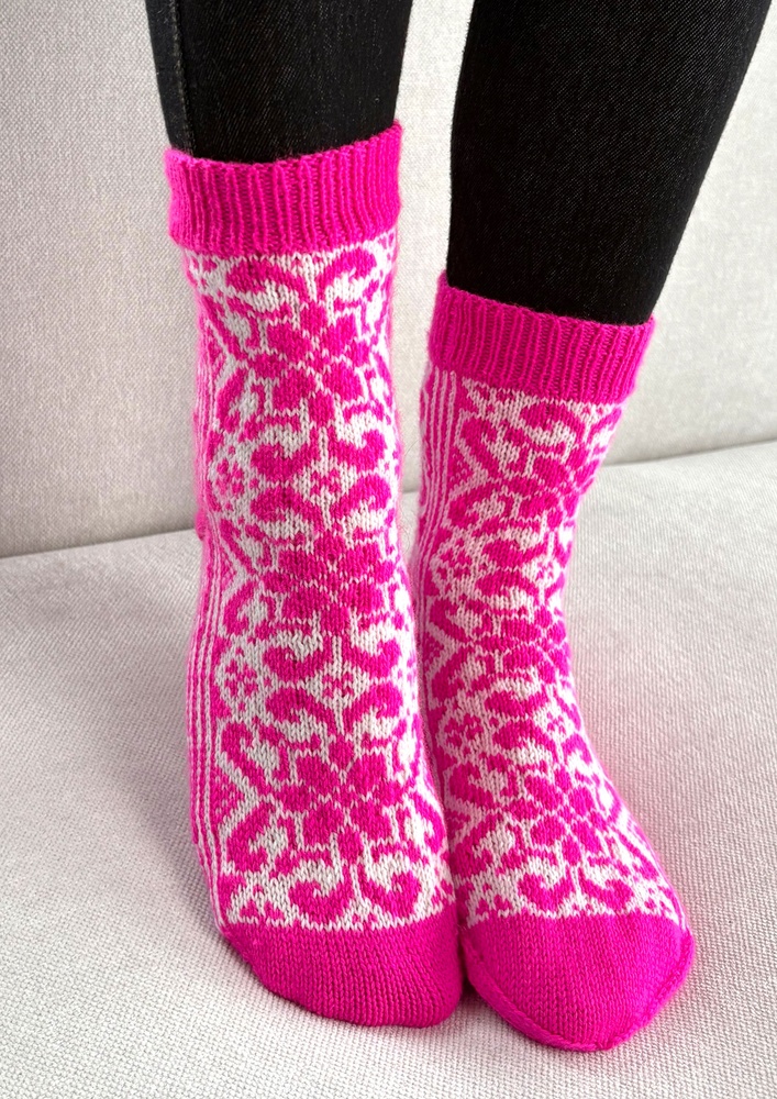 Art Rose Socks Knitting Pattern | KnitPicks.com