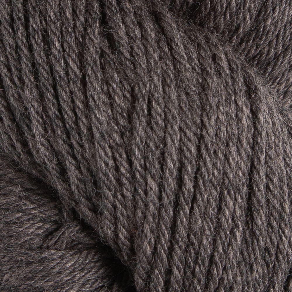 Lilac – Hand-Dyed Wool Yarn