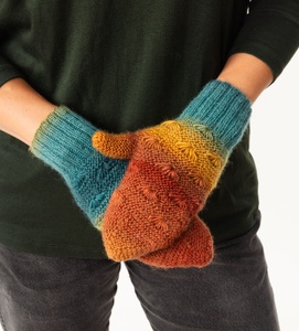 Treaure Hunter Mittens - knitting pattern