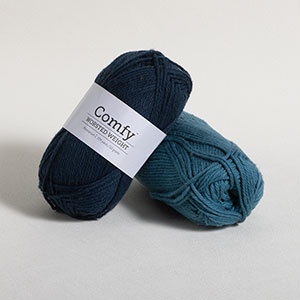 Dreamy Wool Cuddle Soft Chunky Yarn 50g 100g/ Perfect for Baby Blankets /  Minimal Fibre Sheding / Baby Yarn / Knitting Wool 