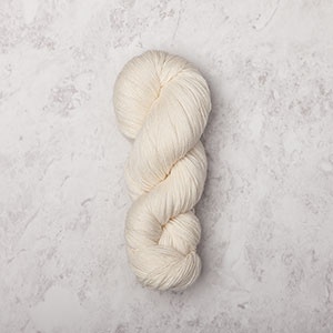 Undyed Yarn/ Bare Yarn - 90% Superwash Merino/10% Silk