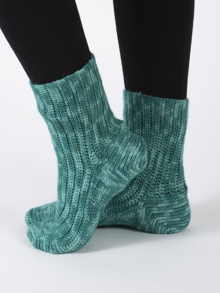 Starting Point Socks Sideways Starters Socks – Unique Crochet Sock Pattern