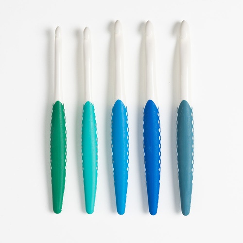 Image of Prym Ergonomics Crochet Hook Set: Large (7mm, L, M, N, O)
