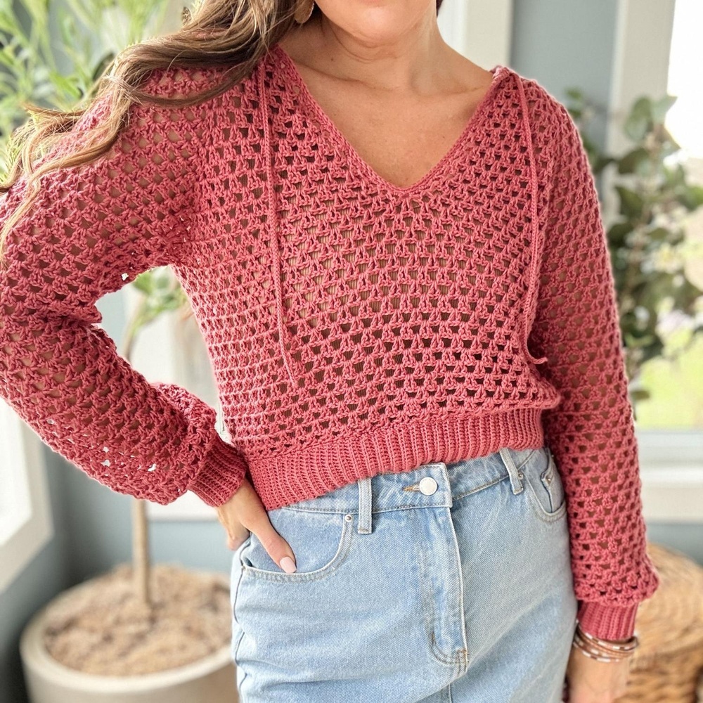 Viscountess V-Neck Top | Crochet.com