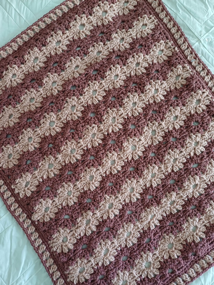 Romantika Throw – Elegant Crochet Throw Pattern