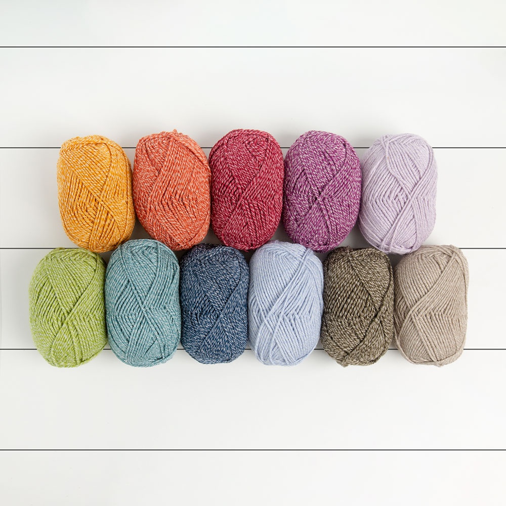 11 skeins of various colors of knit picks kindred