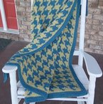 Cozy Houndstooth Afghan
