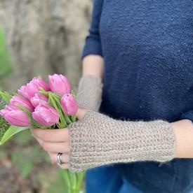 Crochet Gloves – OMNIA
