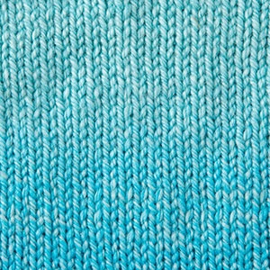 Chroma Twist Worsted | Crochet.com