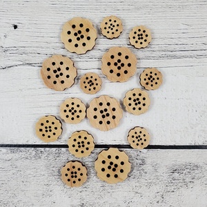 Katrinkles Wooden Buttons - Stitchable Flowers