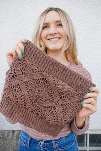 Spotlight: 6 Crochet Projects from Bloggers Featuring Heartland