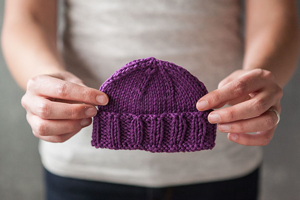 Calming Baby Knit Hat free knitting pattern