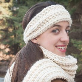 Super Bulky Mistake Stitch Scarf and Headband Free Knitting Pattern