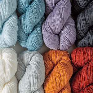 10 Best Yarns for Scarves: Comparison and Review 